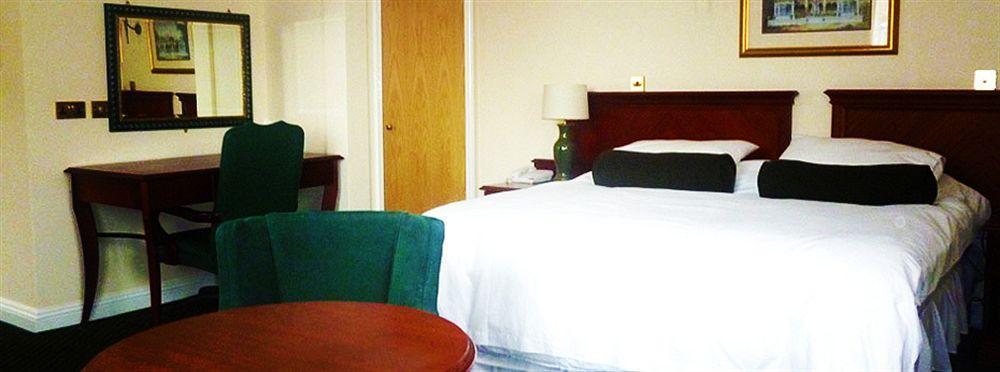 Bells Hotel コールフォード エクステリア 写真